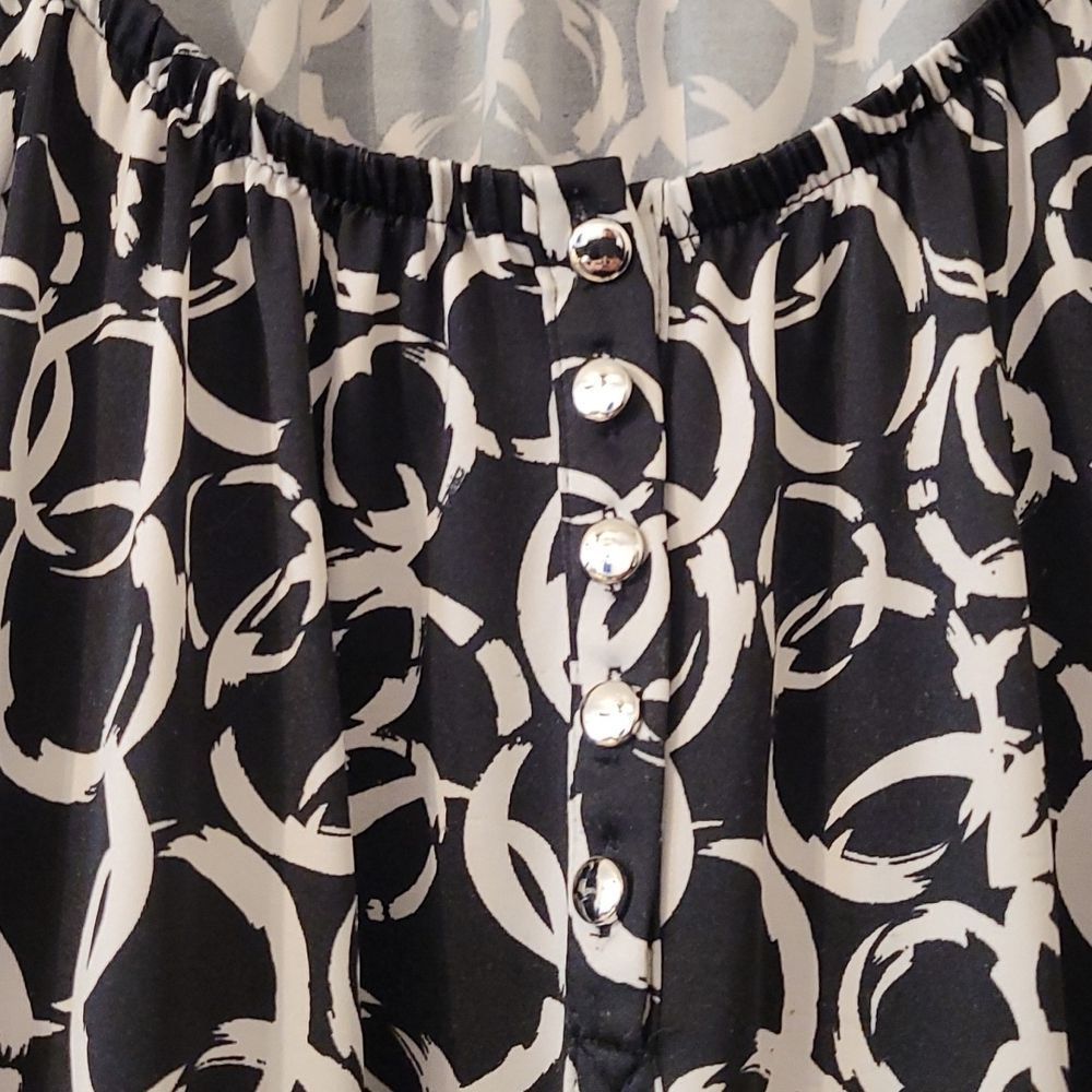 NOTATIONS 3X Black & White Scoop Neck Top - Picture 3 of 6